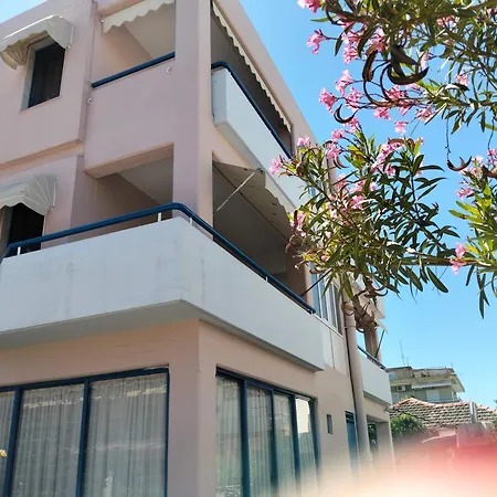 Hotel Eleni 2*