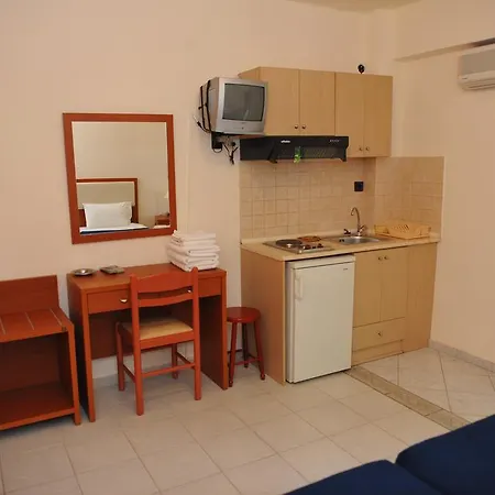 Eleni باراليا ديونيسيو