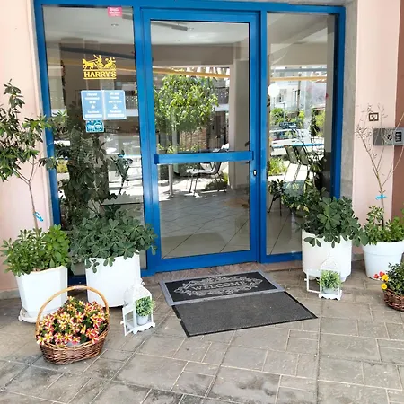 Eleni Hotel 2*