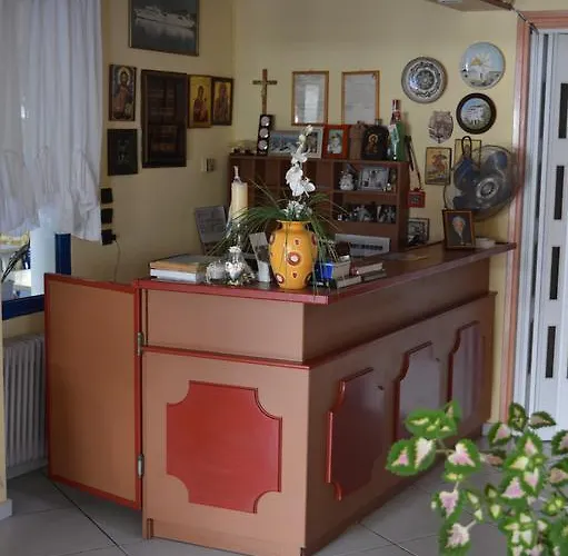 Eleni 2* Paralia Dionysiou